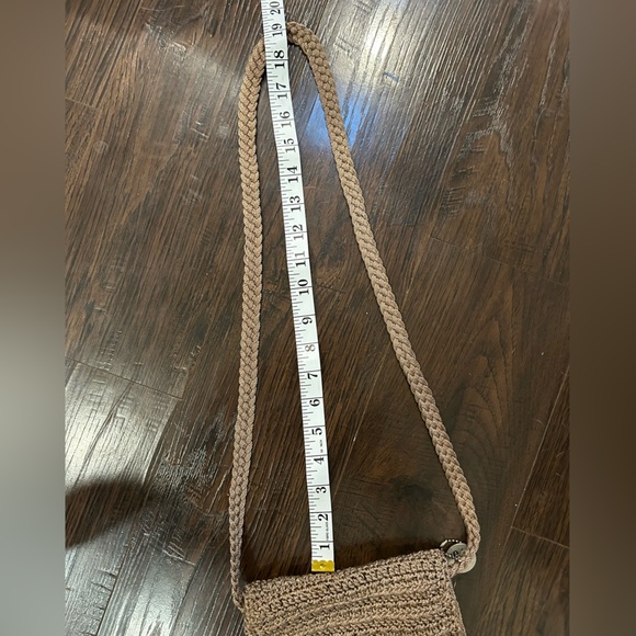 THE SAK Crocheted Shoulder Crossbody Purse Handbag Small Bag-  Taupe - Picture 7 of 7